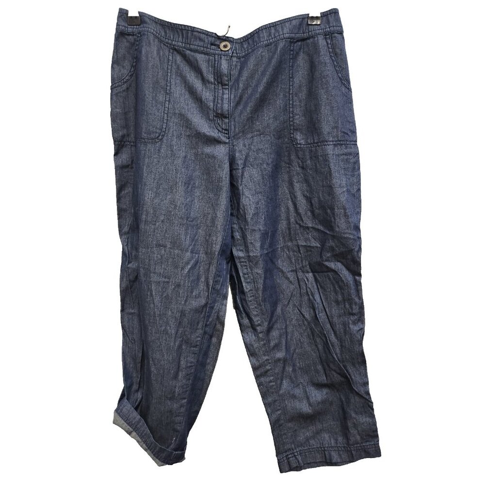 Chicos Womens Capri Pants Size 6 Blue Chambray Tab Hem Straight Leg Coastal